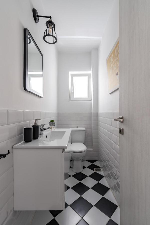 The Black Marble - Sea View, 2Br, 2Ba By Bnc Athens Exterior photo